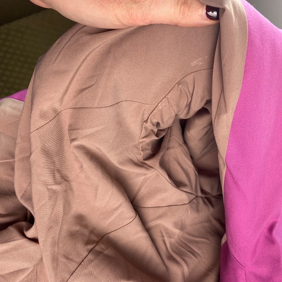 WILDFANG The Empower Colorblock Suit Tux Blazer & Slim Crop Pant Orchid Black - Picture 11 of 16